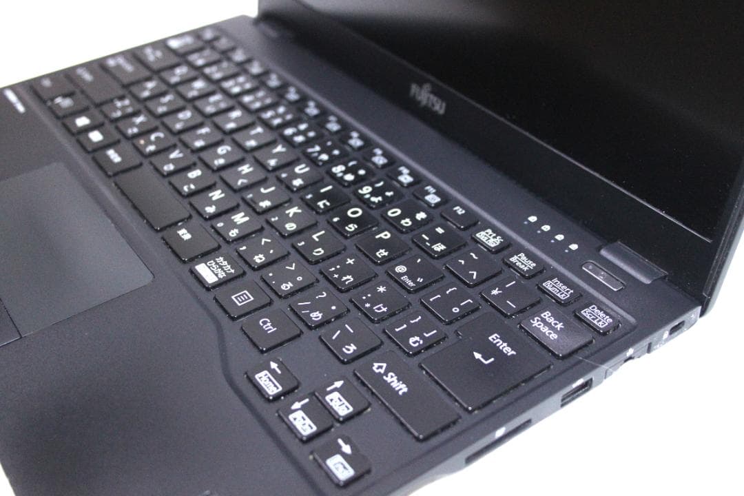 FUJITSU LIFEBOOK U9310E i5-10th カメラ i51