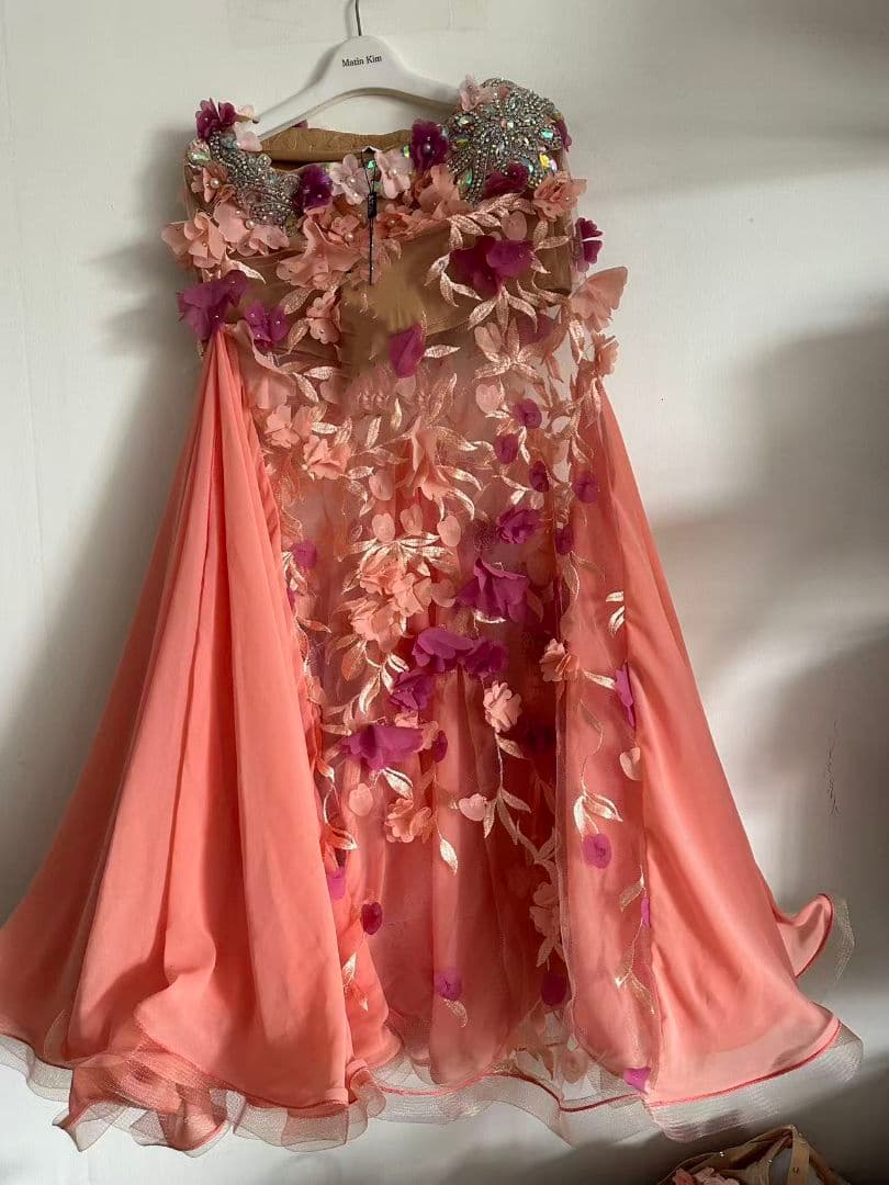 美品 ベリーダンス衣装 ブラスカートセット オレンジ系 花 撮影用