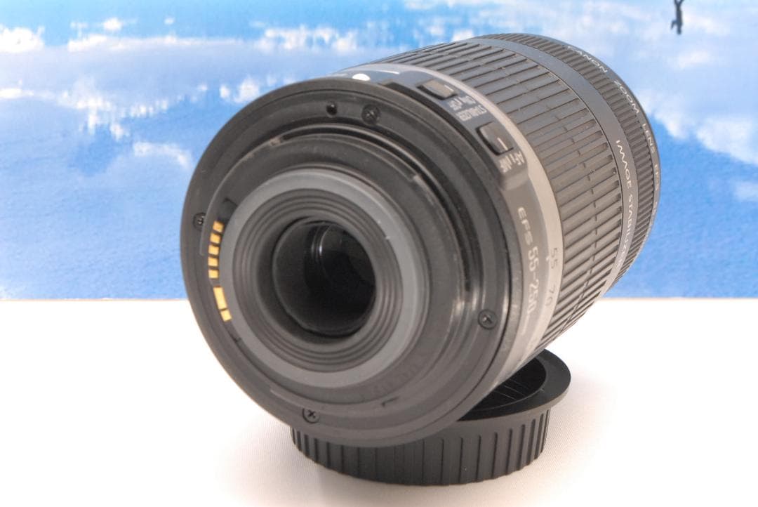 ✨美品✨キヤノン EFマウント 望遠レンズ 55-250mm IS 手振れ補正