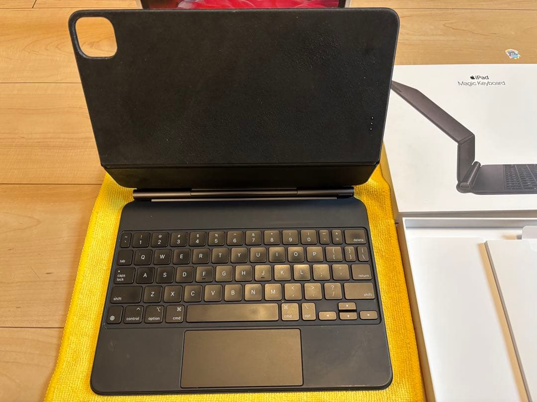 iPad Pro 11インチ(第2世代) Magic キーボード付(英語配列)