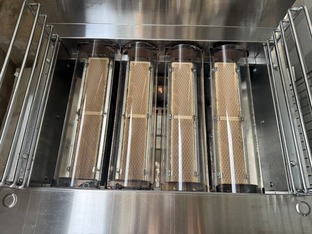 tanico タニコー　業務用　ガス赤外線グリラー　下火式　TMS-TIG-4