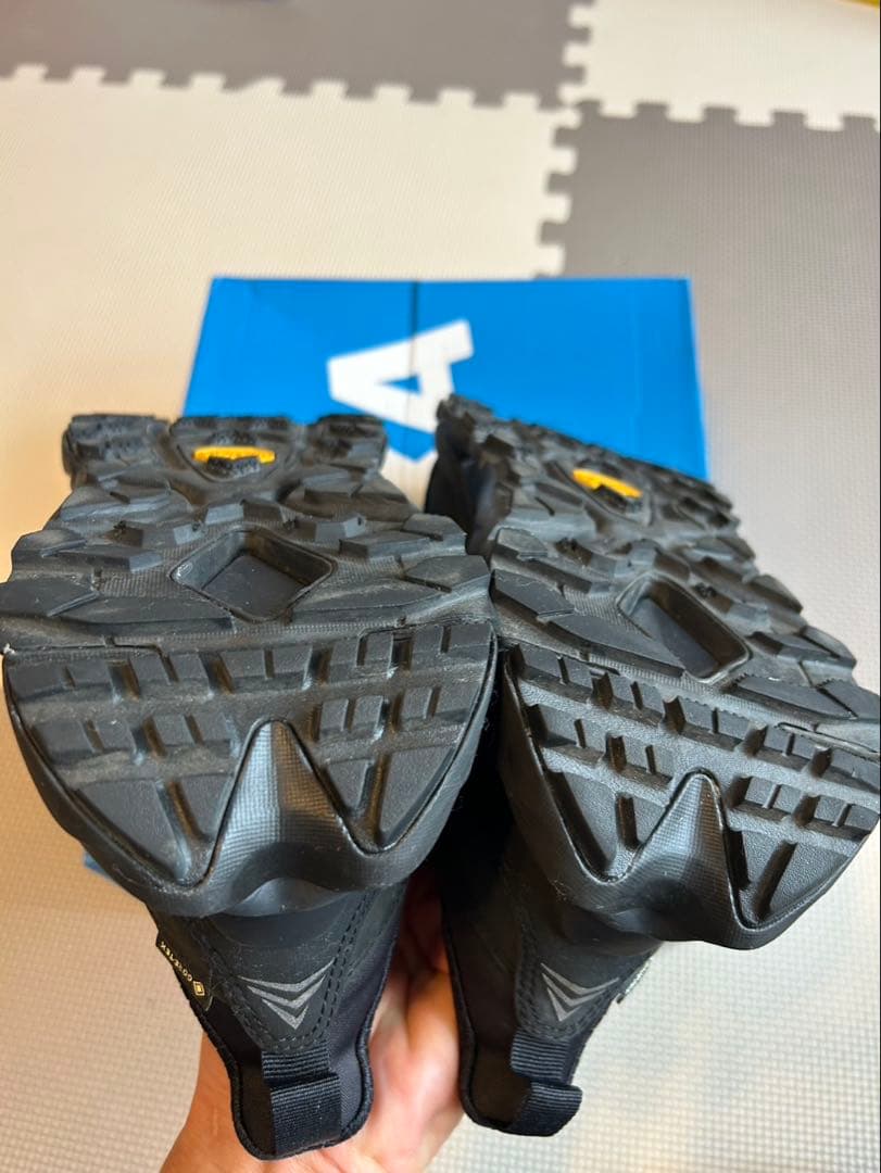 ホカ　KAHA 2 LOW GTX 26 8D