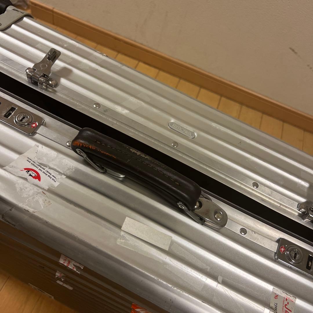 【週末限定値下げ/レア・訳あり】リモワ スーツケース クラシック フライト 4輪