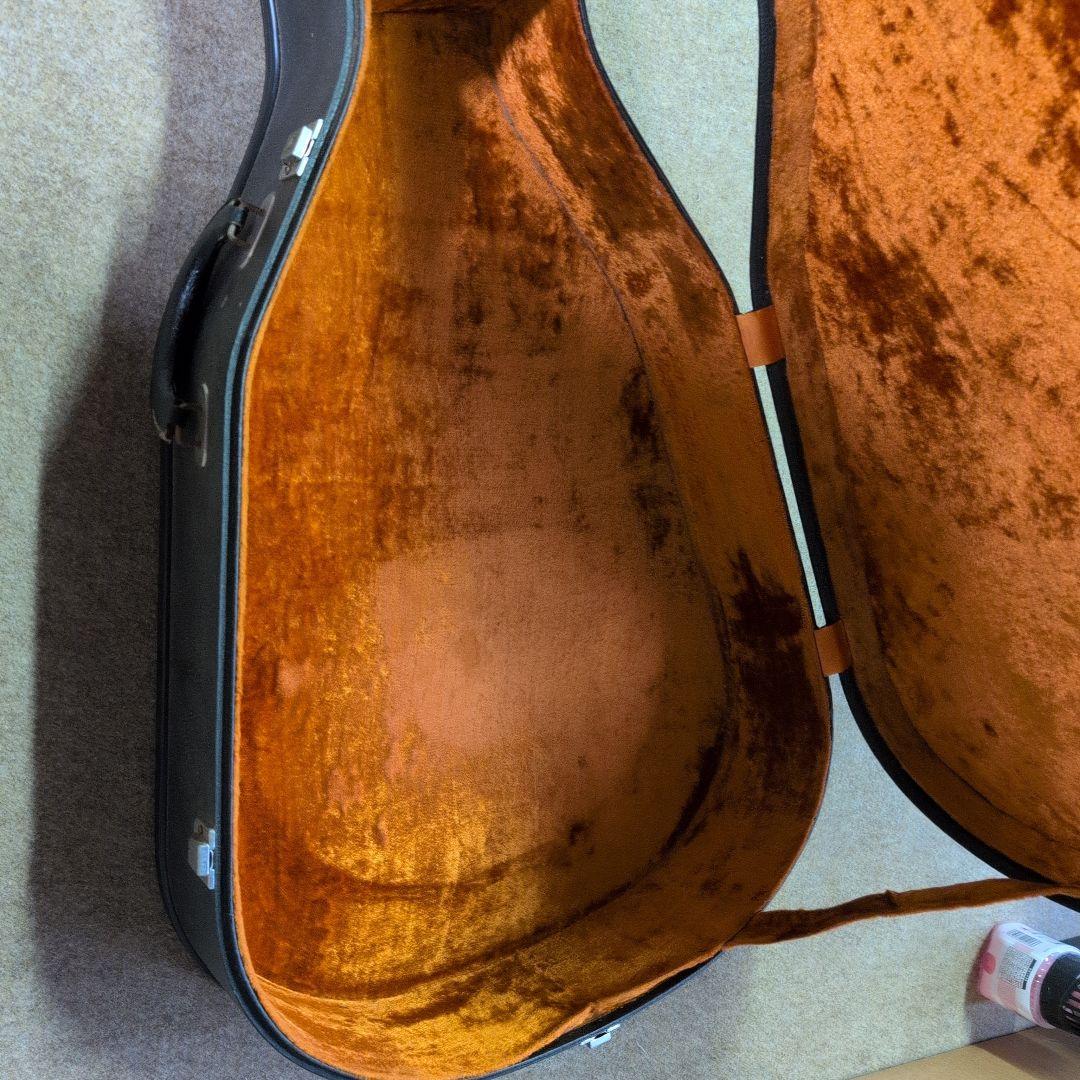 ヤマハ　ＦＧ３００J 　１９７４年　黒ラベル 　純正　ロケットケース付