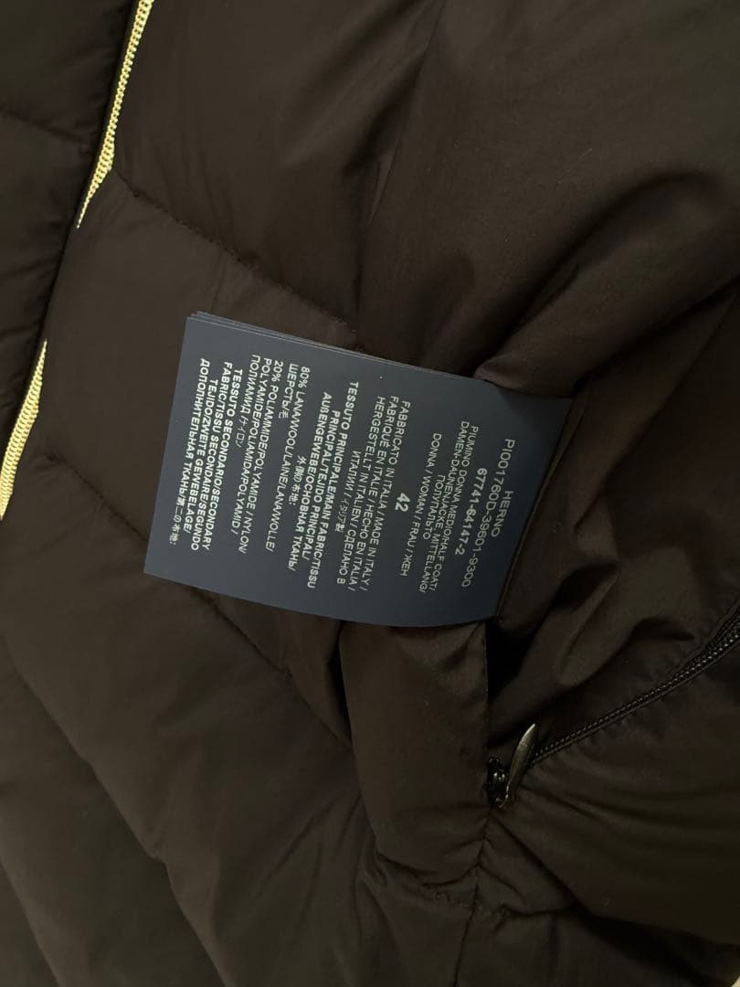 Shina　極美品 ヘルノ 異素材切替　ダウンコート ブラック 42