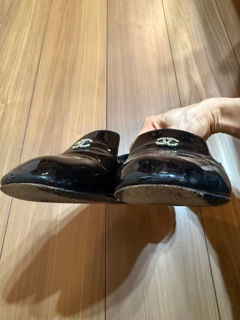 CHANEL パール付きオペラシューズ