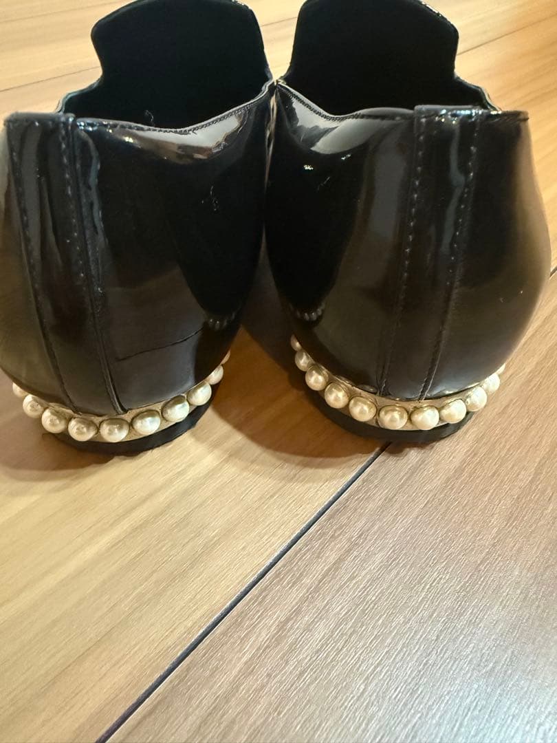 CHANEL パール付きオペラシューズ