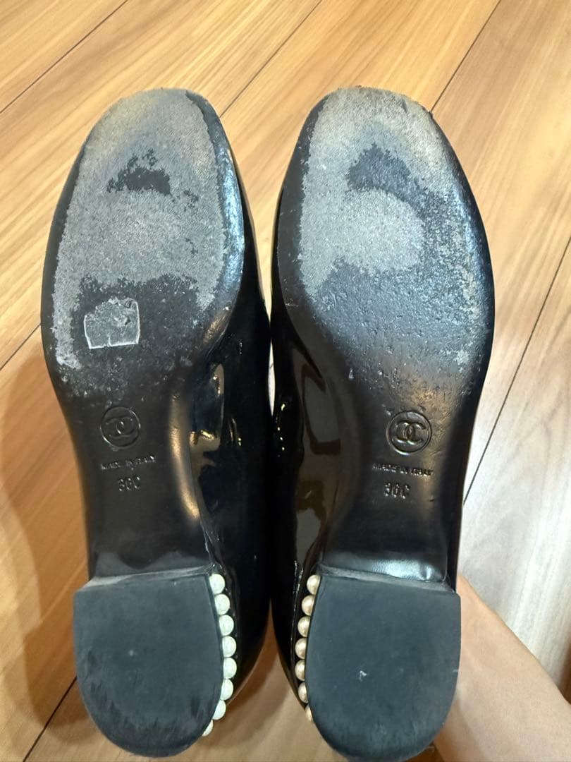 CHANEL パール付きオペラシューズ