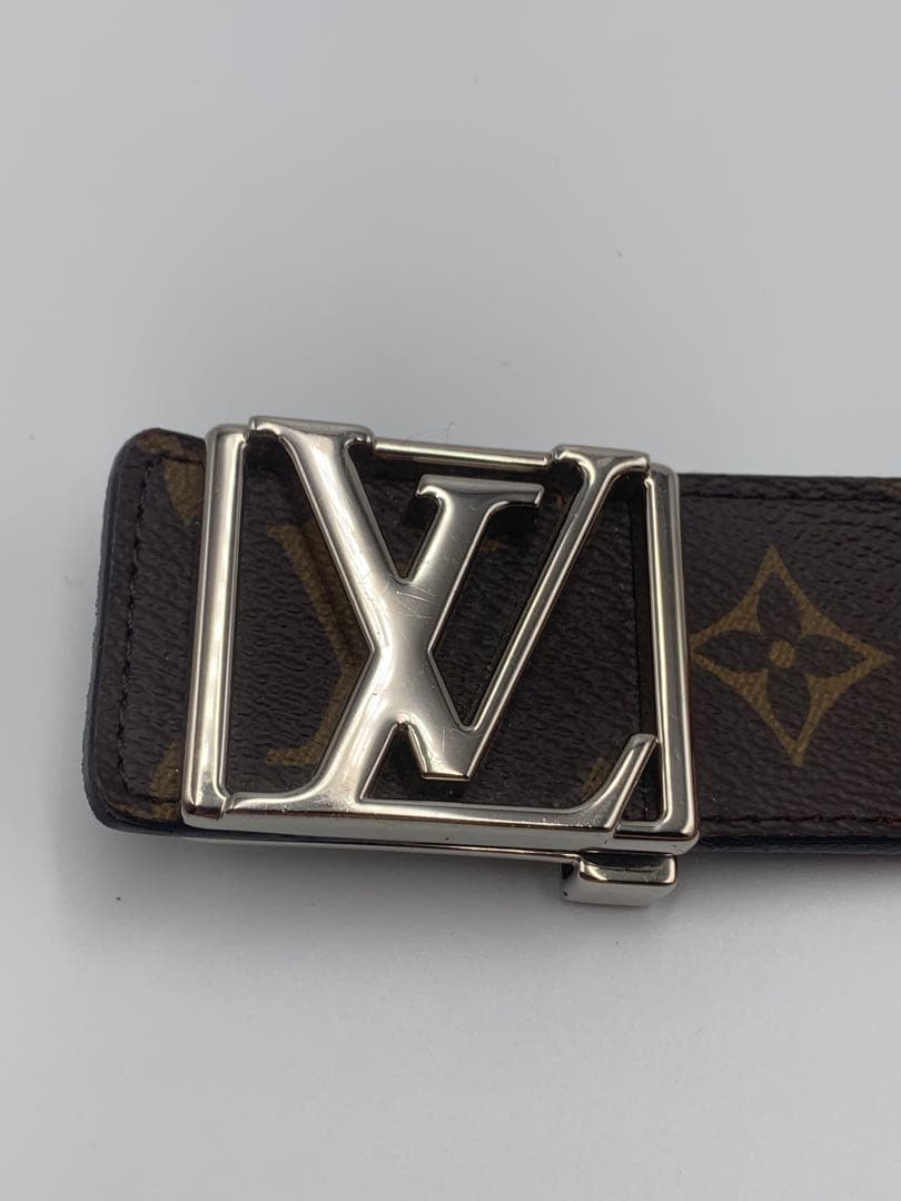 良品✨ ルイヴィトン ベルト サンチュール LV イニシアル P55