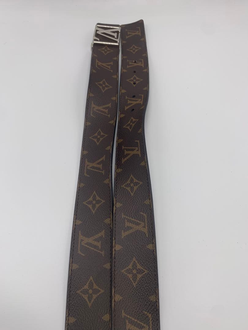 良品✨ ルイヴィトン ベルト サンチュール LV イニシアル P55