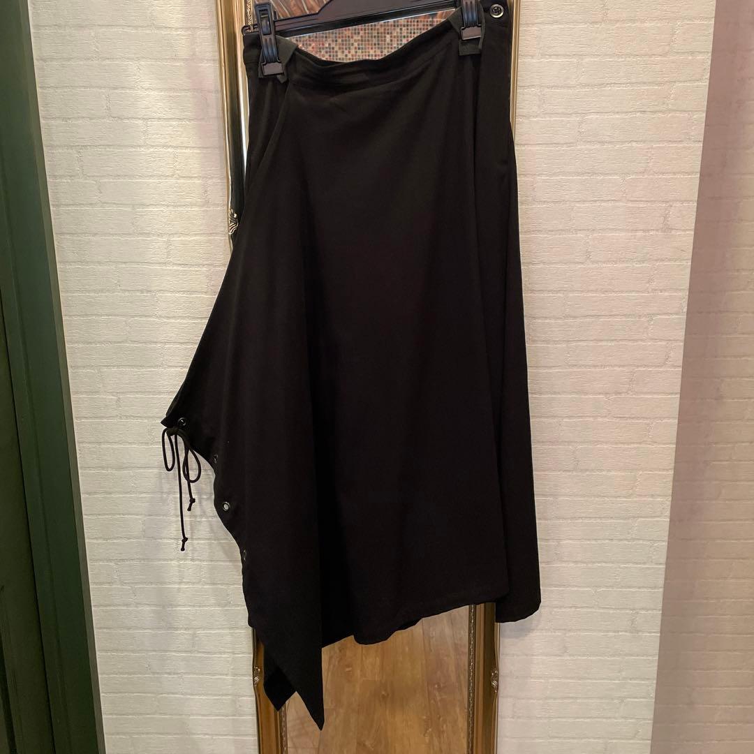 未使用品Y,sアシンメトリー　フレアスカート（お値下げ中）