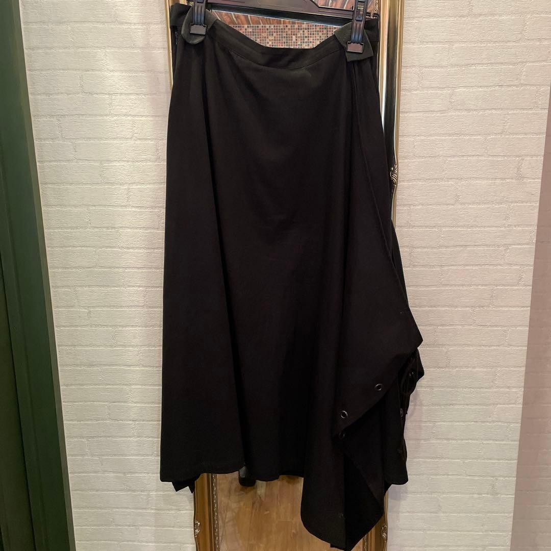 未使用品Y,sアシンメトリー　フレアスカート（お値下げ中）