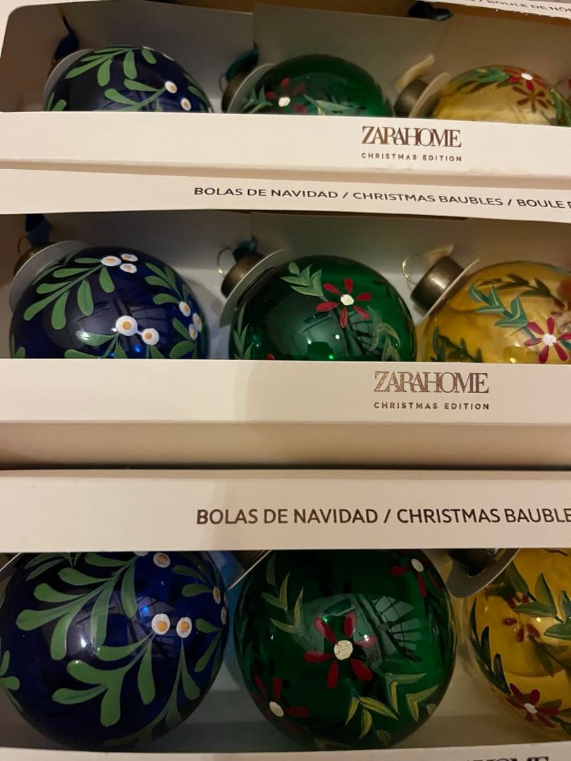 ZARA  クリスマスオーナメント&トップスター