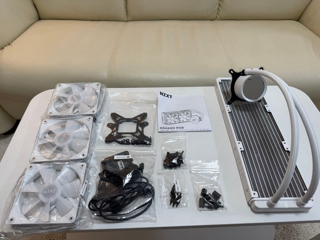 NZXT KRAKEN 360 RGB 簡易水冷CPUクーラー