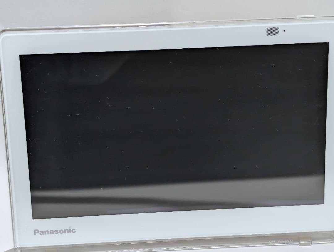 Panasonic ポータブルテレビ UN-10CE8-W