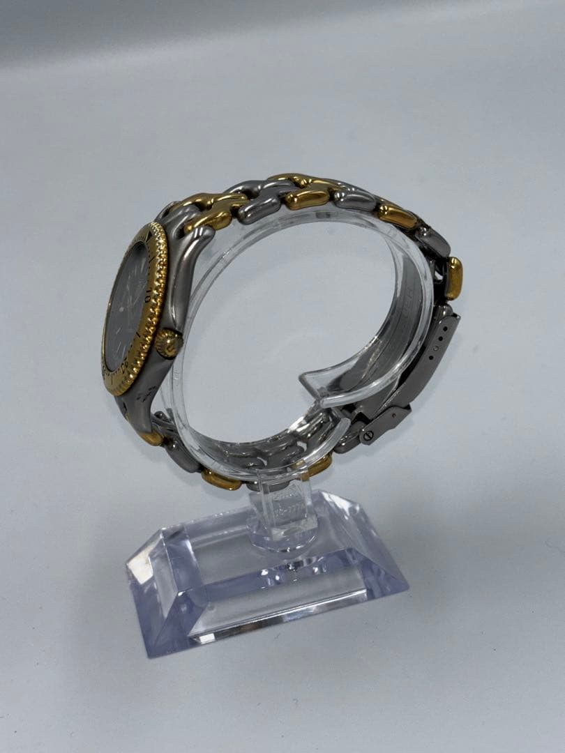 タグ・ホイヤー プロフェッショナル 200