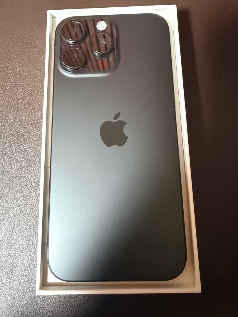 香港版 iphone 16 pro max 512GB , black