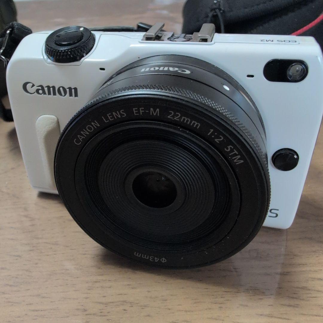 CANON EOS M2ホワイト＆ Mブラック 2台とレンズ他！