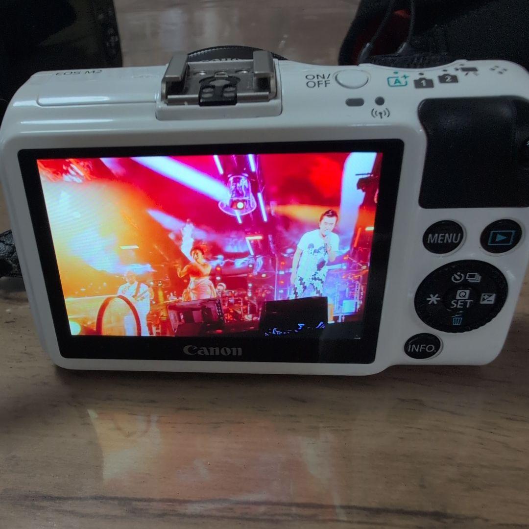 CANON EOS M2ホワイト＆ Mブラック 2台とレンズ他！