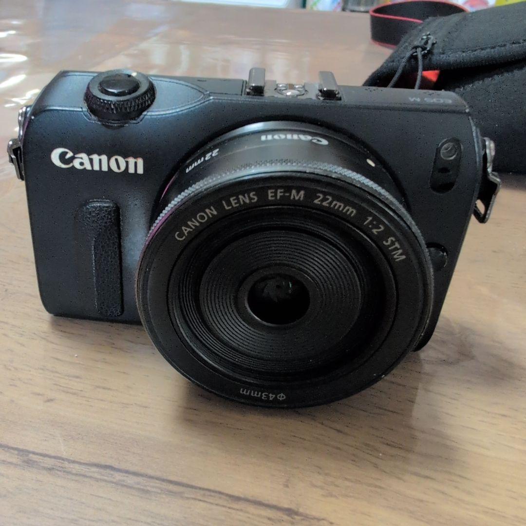 CANON EOS M2ホワイト＆ Mブラック 2台とレンズ他！