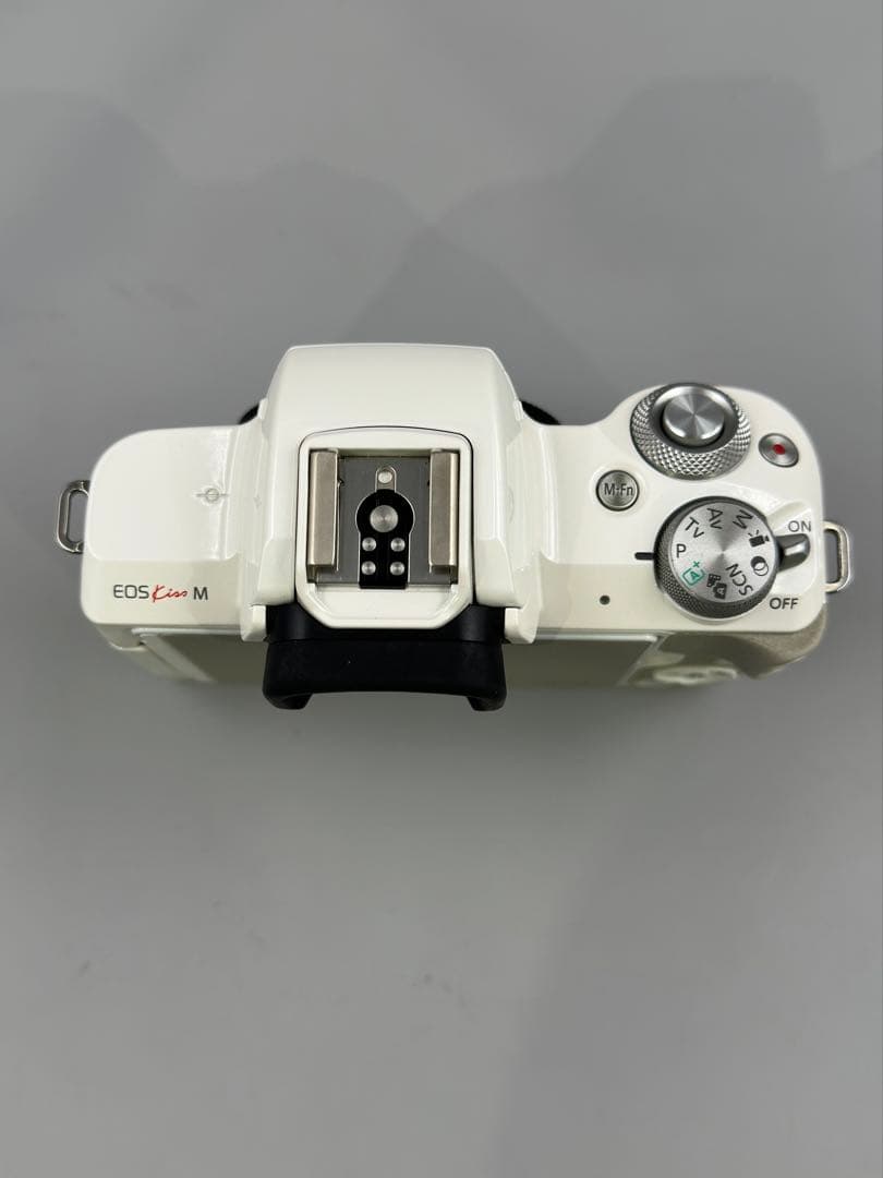 ☆Canon ミラーレス一眼カメラ EOS Kiss M