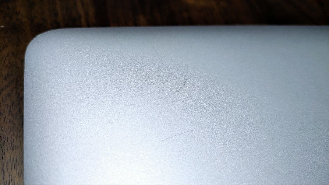 MacBook Air 13″ 2017 8GB/256GB 充放電 80回