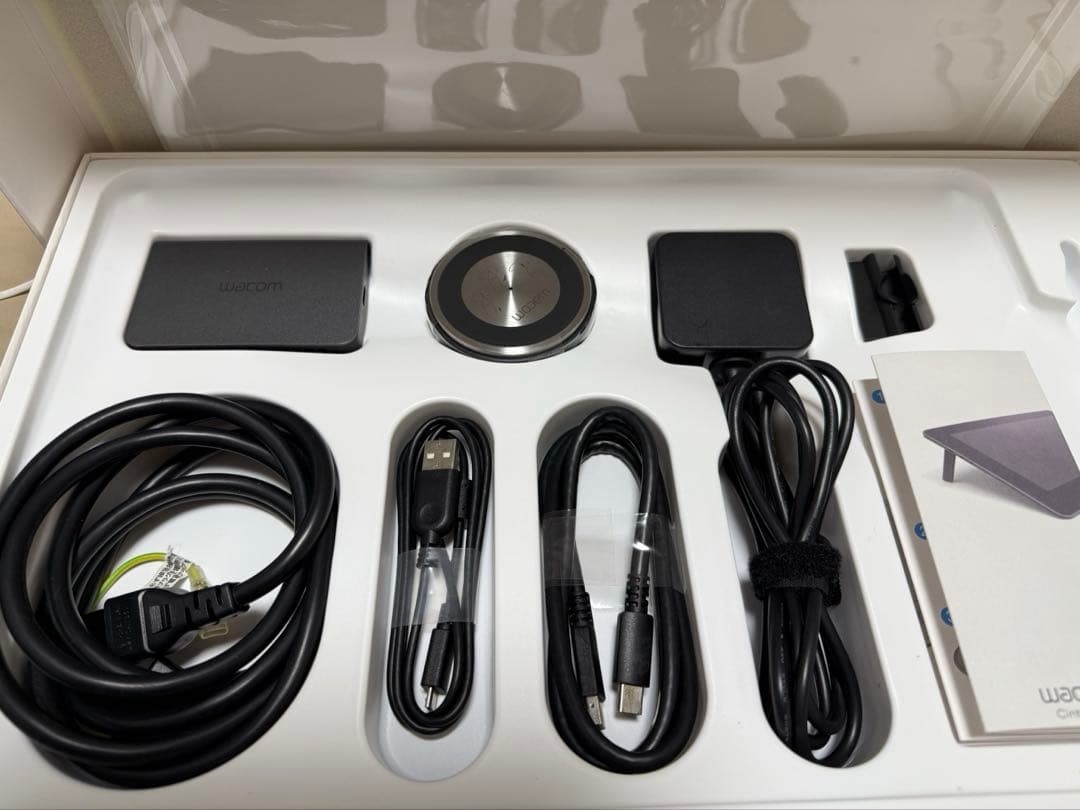 Wacom Cintiq Pro 13 液タブ本体［期間限定値下げ］