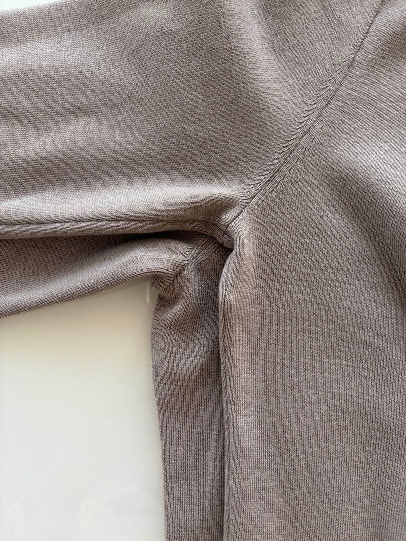 フォクシー　FOXEY グレージュ　 タートルネックニット 長袖　38