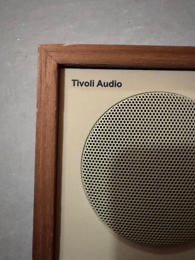 Tivoli Audio MODEL ONE ウッド調ラジオ