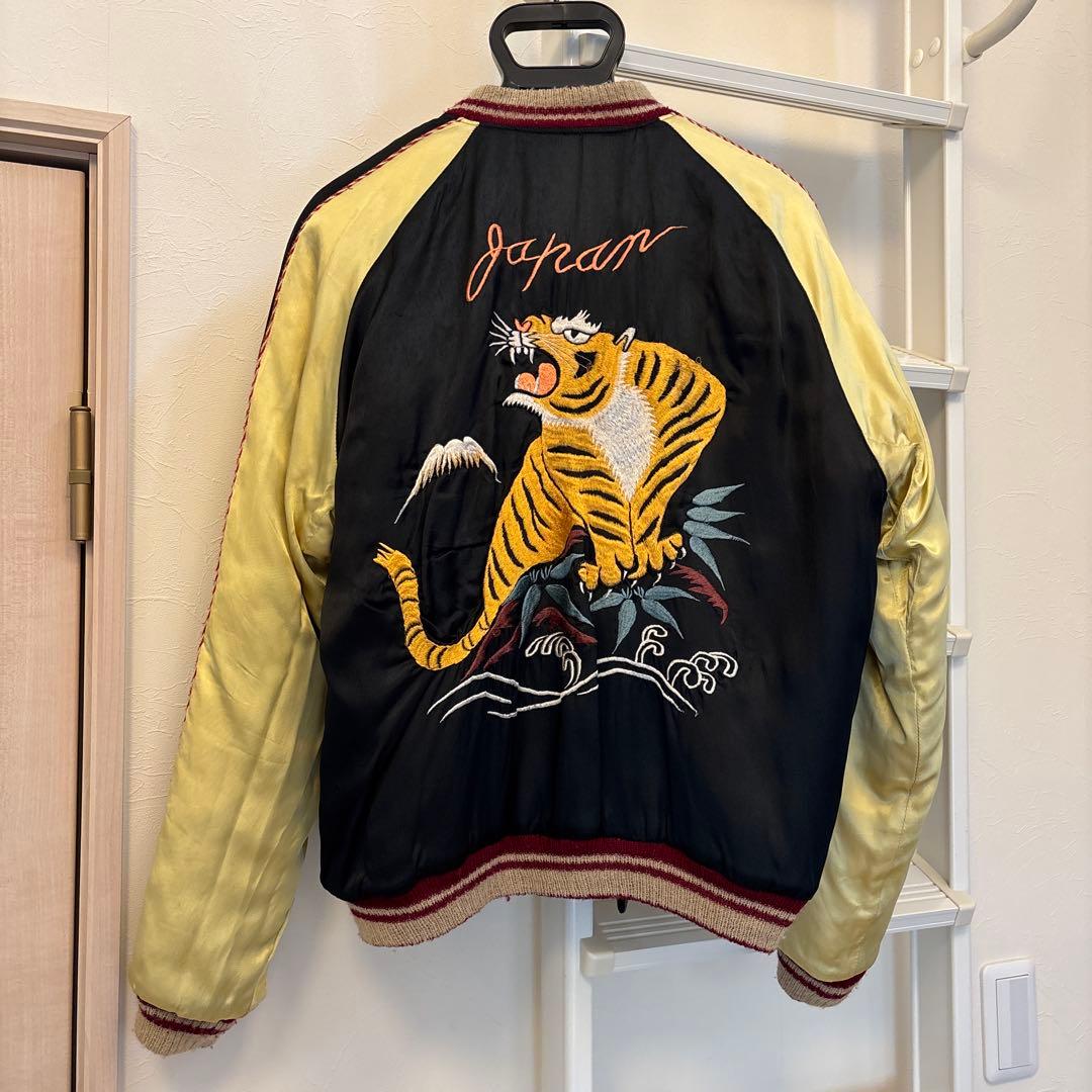 テーラー東洋　東洋エンタープライズ　スカジャン 虎と鷹の刺繍 花柄裏地