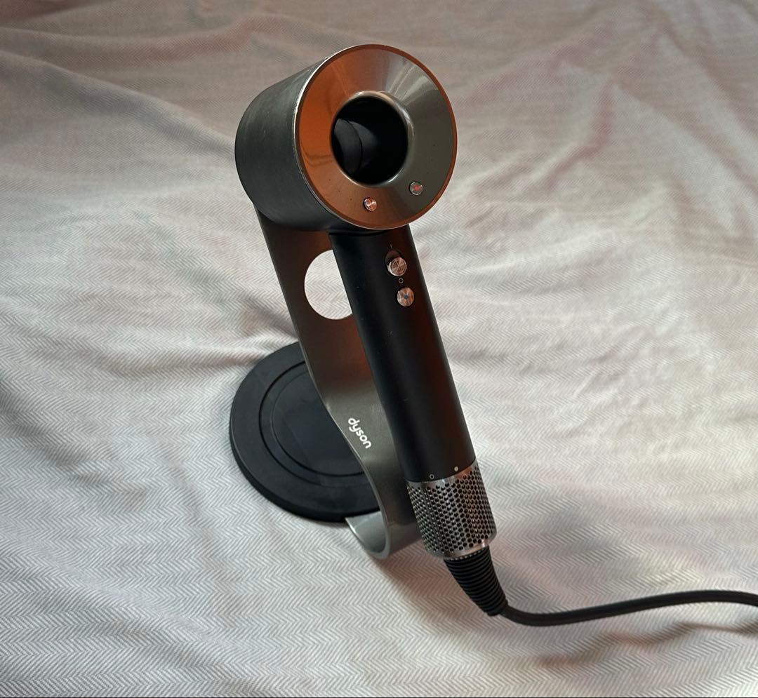 ダイソン ドライヤー