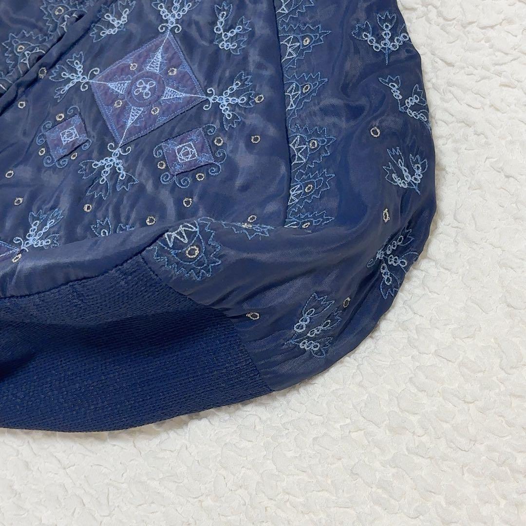 HAAT TAMASHA イッセイミヤケ 刺繍 ボディバッグ ショルダーバッグ