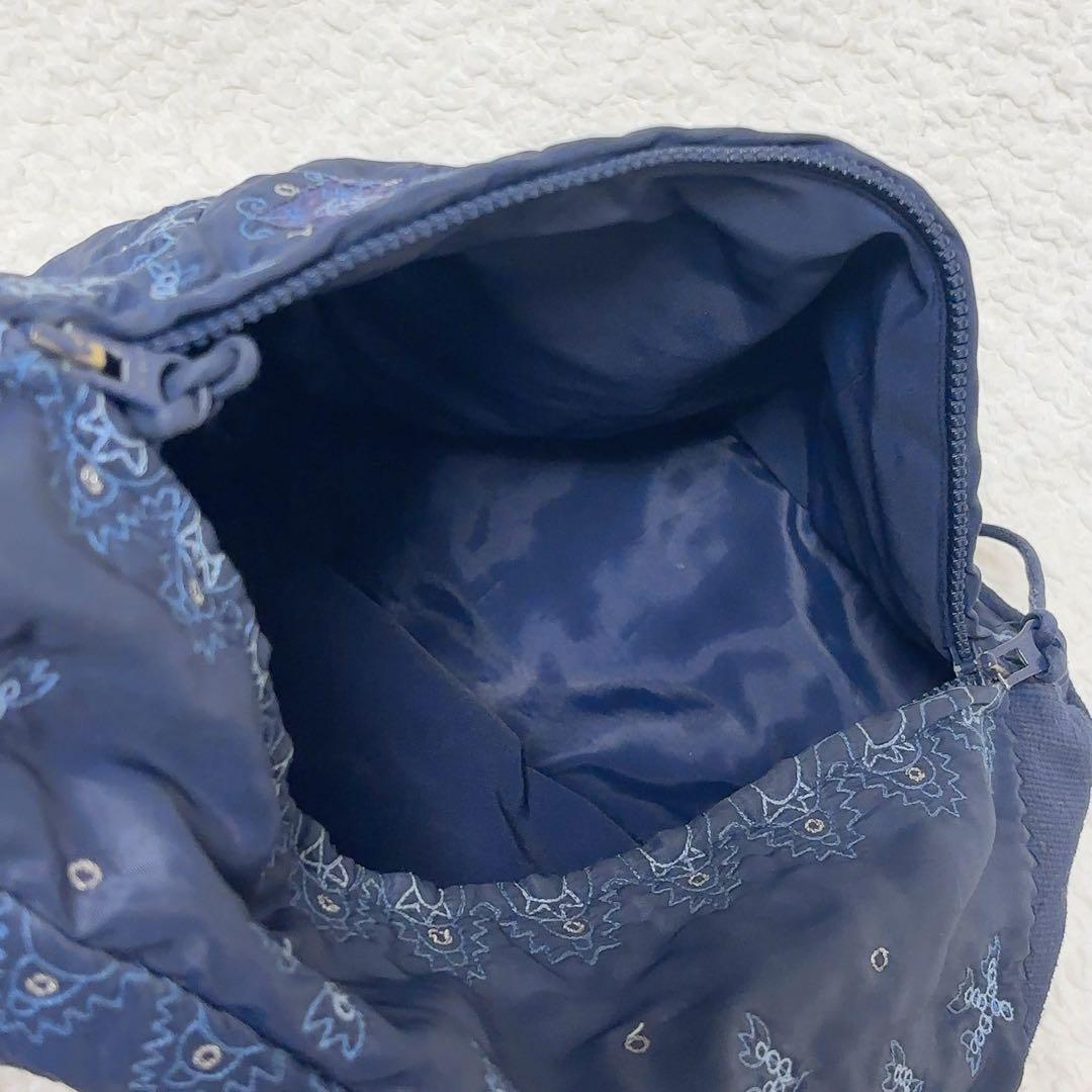 HAAT TAMASHA イッセイミヤケ 刺繍 ボディバッグ ショルダーバッグ