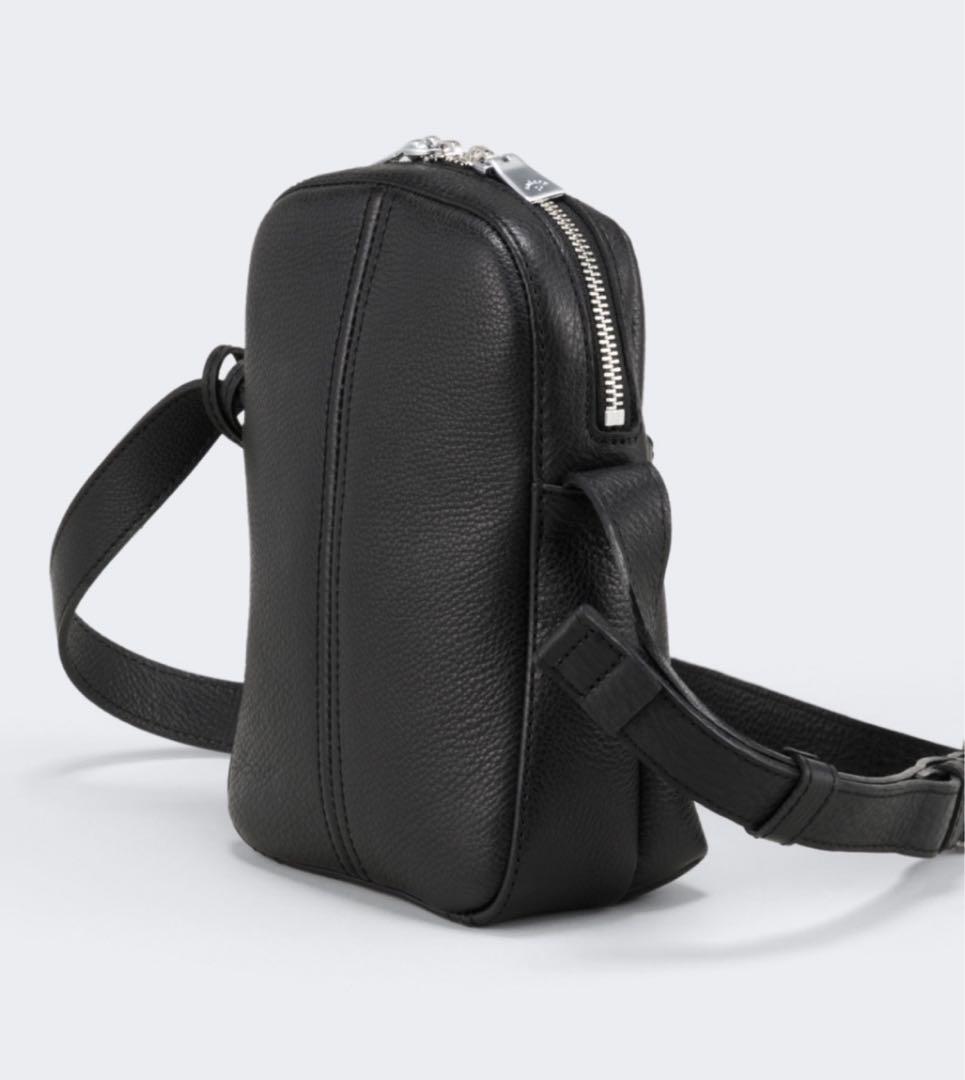 【最終値下げ】aniary アニアリ ショルダーバッグ（シュリンクレザー）