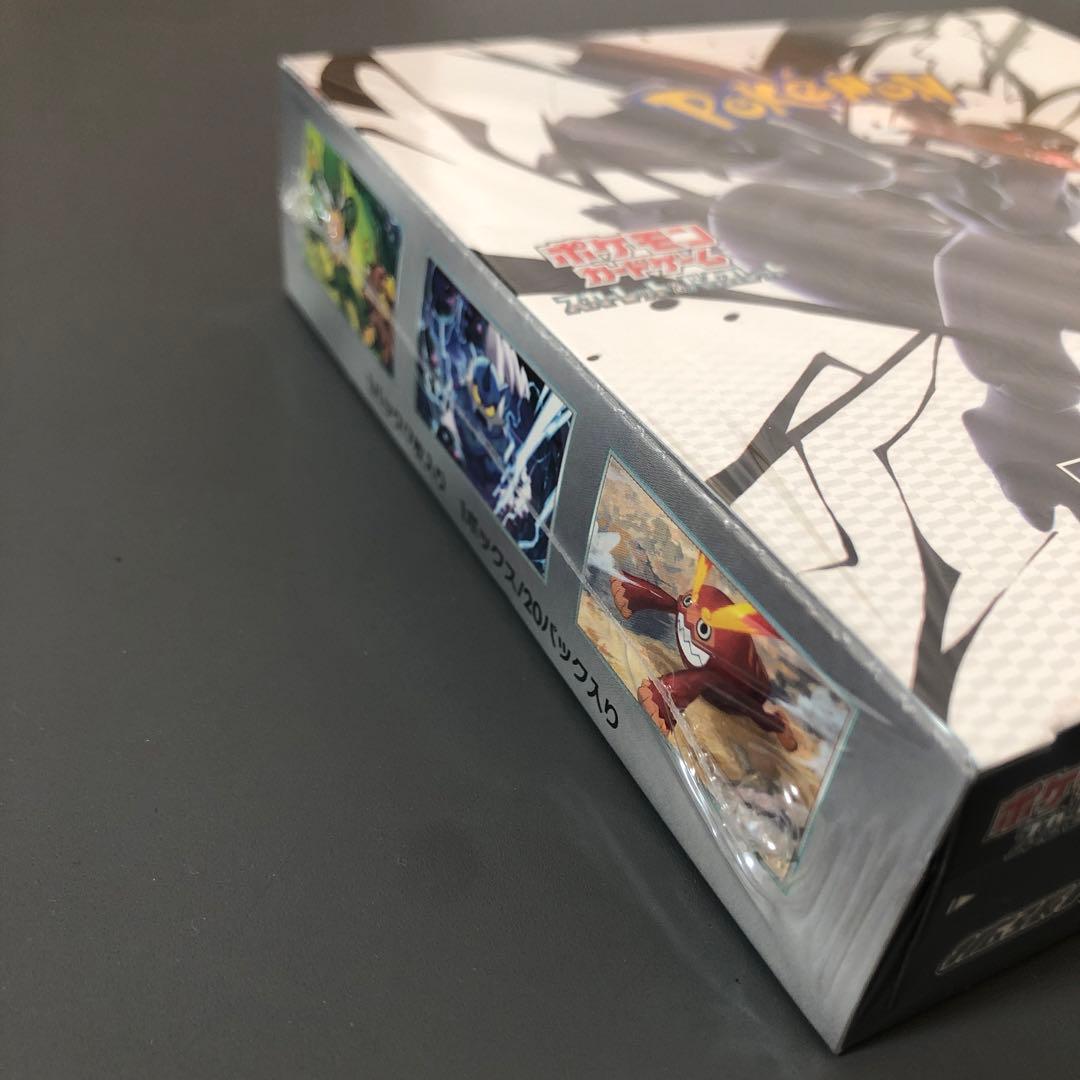 ポケモンカード　ブラックボルト　新品未開封 シュリンク付き　1BOX