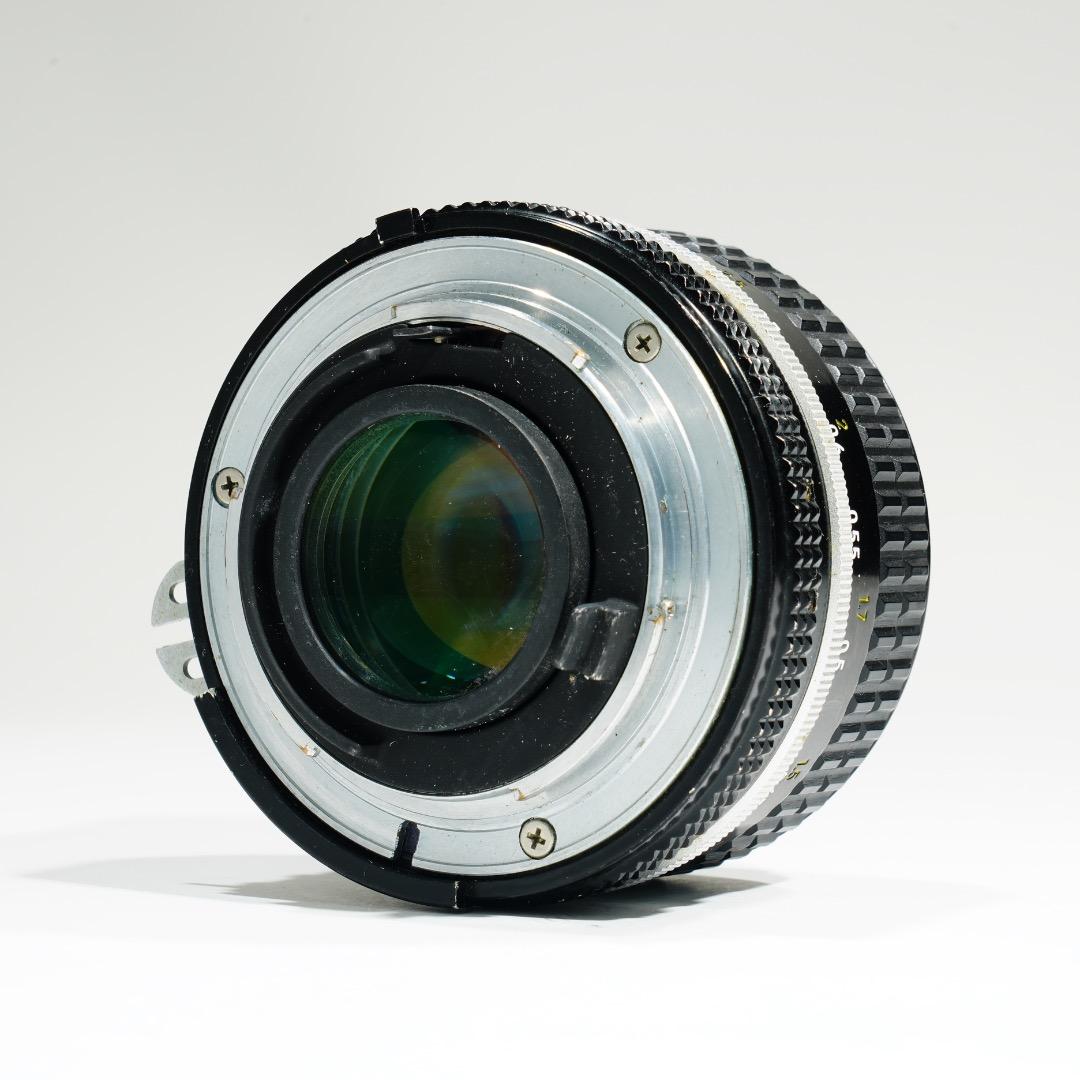 【美品】動作◎ ニコン　Ai Nikkor 50mm F1.8 207