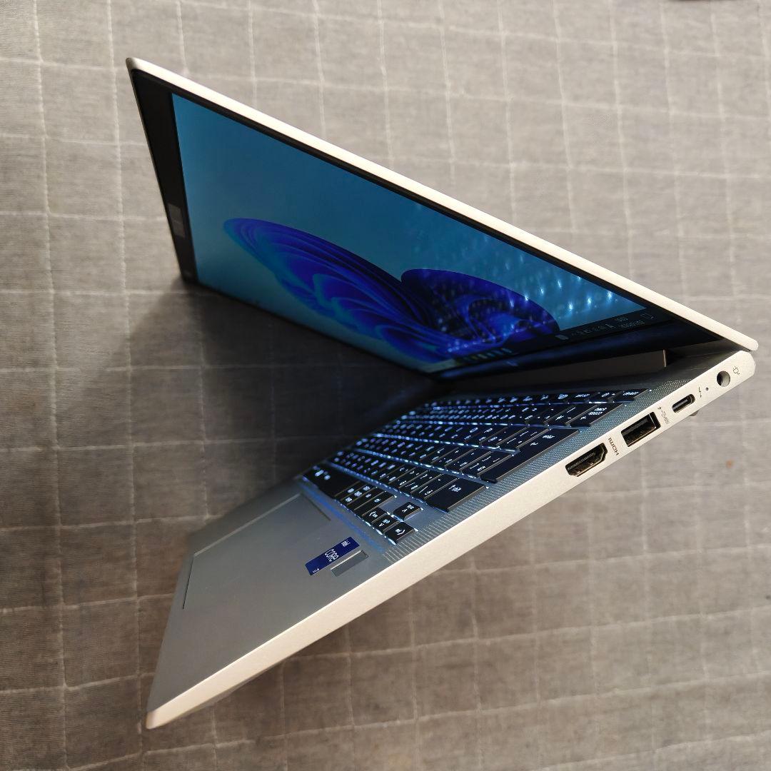 2023年10月 日本製 超美品 HP 爆速 13世代i7 32GB 1TB