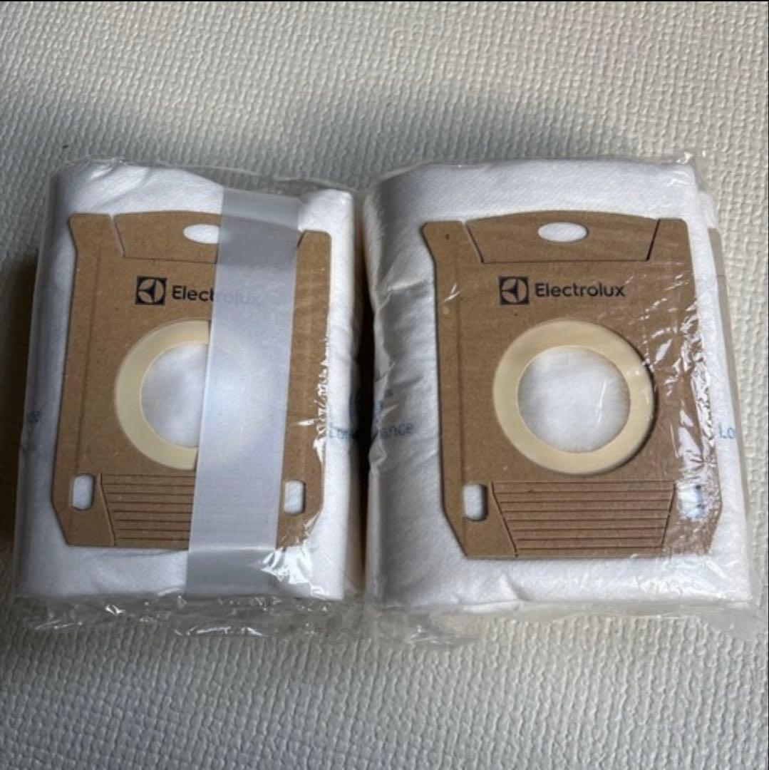 Electrolux 紙パック式掃除機 『エルゴスリーオート』　パック付き