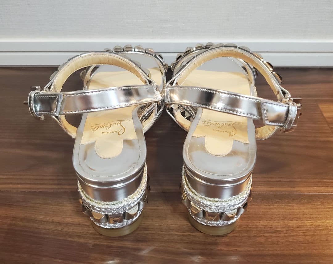 【新品未使用】 クリスチャンルブタン　サンダル　カタクロウ　ピラクロウ