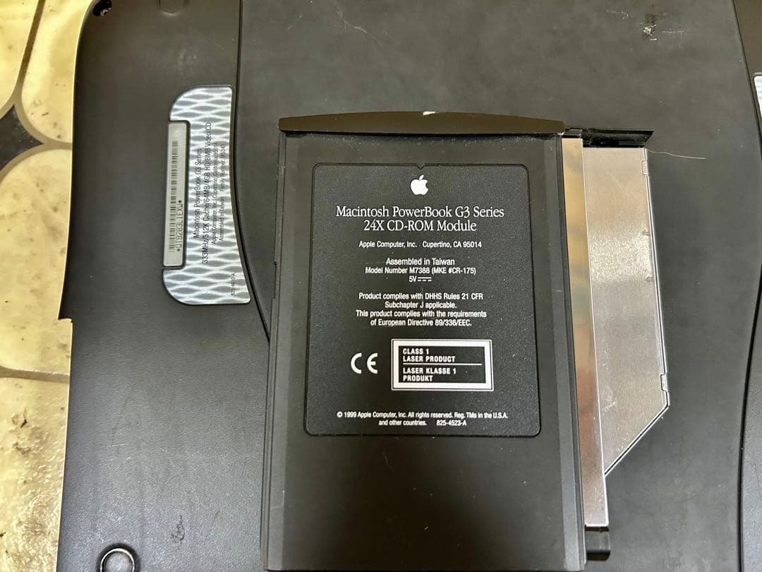Macintosh PowerBook G3 333MHz ジャンク