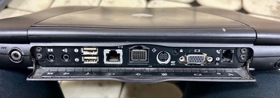 Macintosh PowerBook G3 333MHz ジャンク