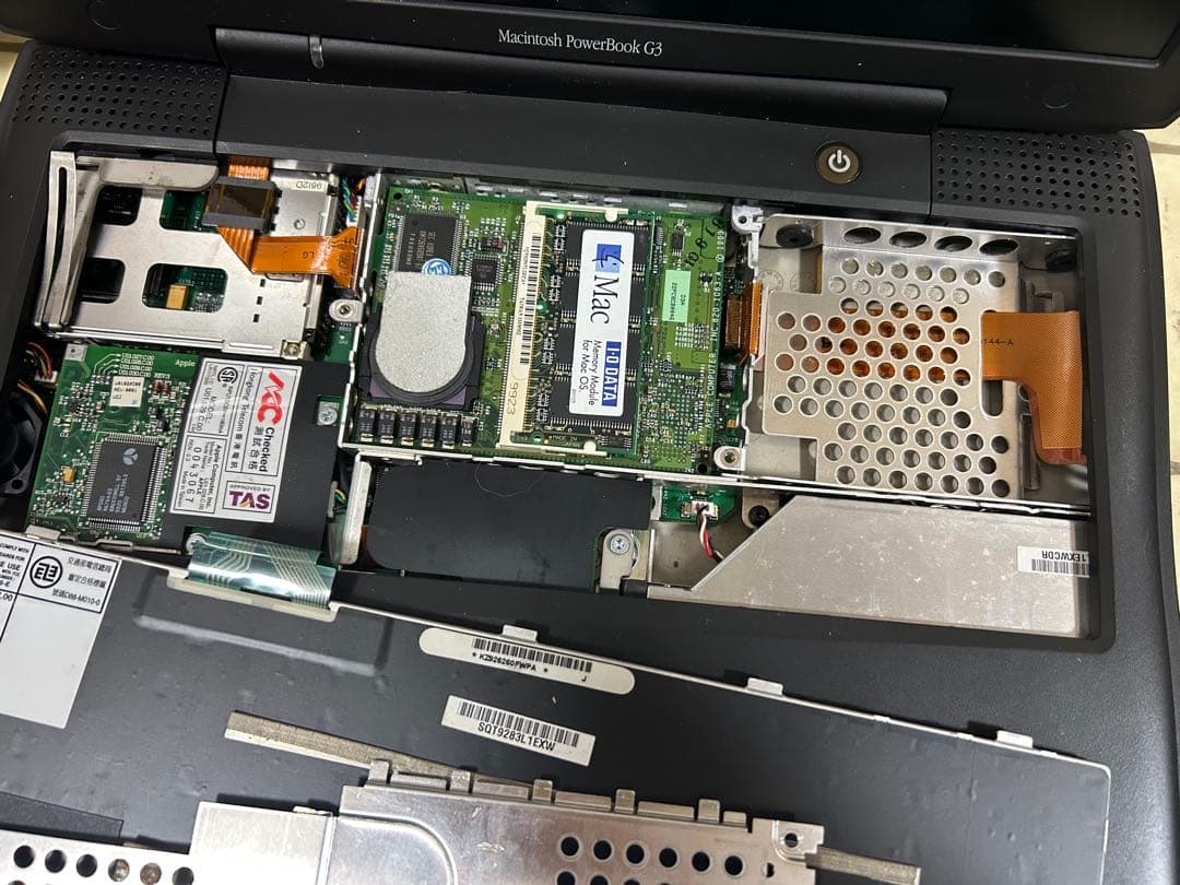 Macintosh PowerBook G3 333MHz ジャンク