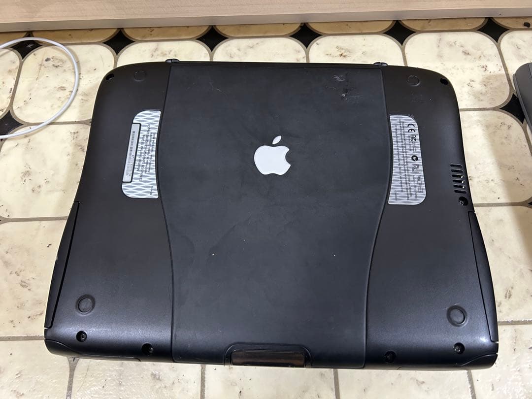 Macintosh PowerBook G3 333MHz ジャンク