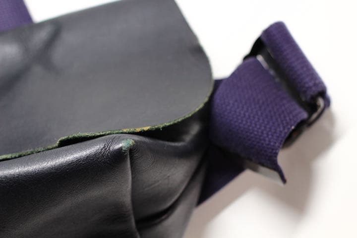 Uni&co.メッセンジャーバッグ　ダークネイビー　Sサイズ