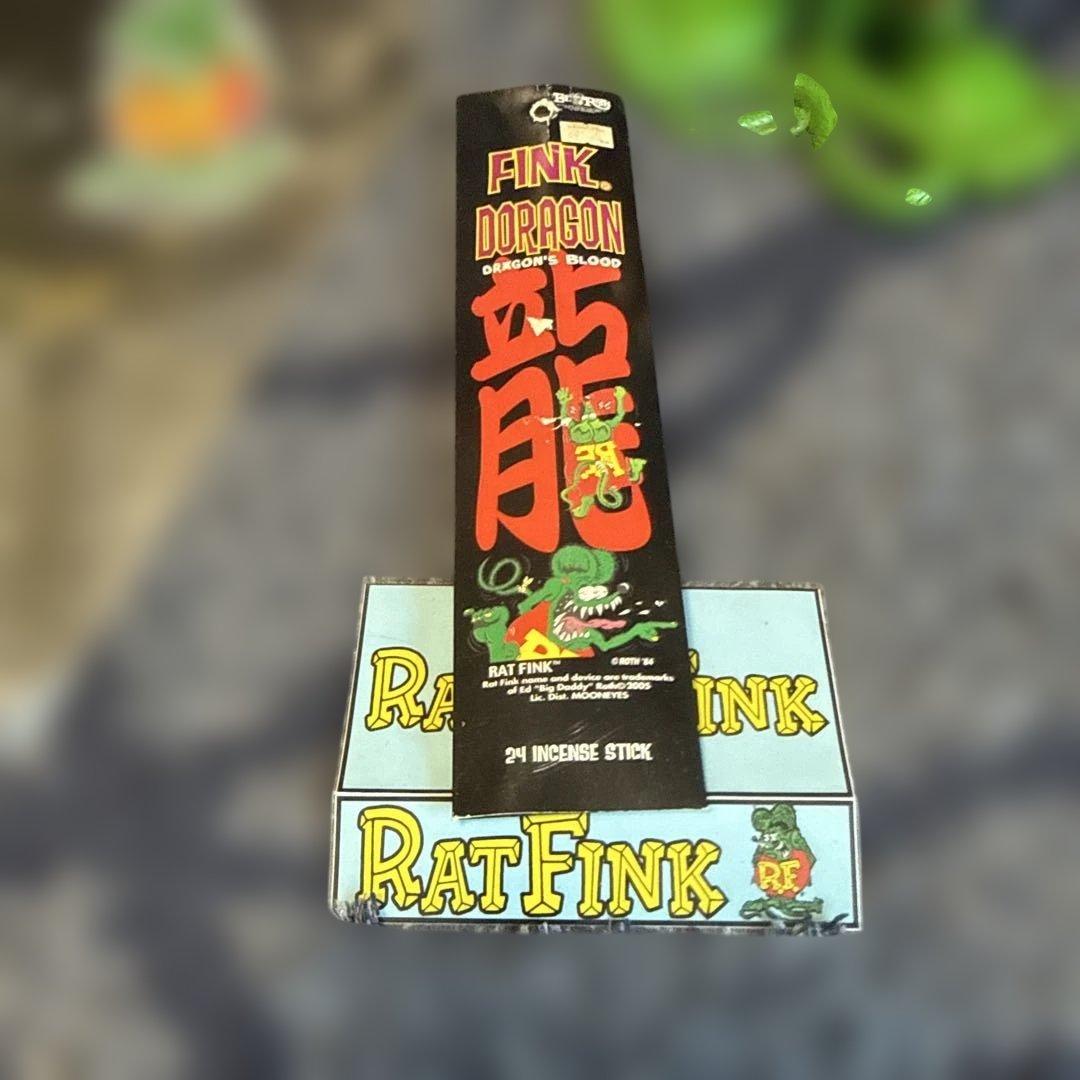 Rat Fink 30cmフィギュアと、うちわとお香