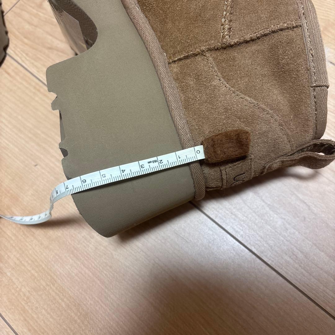値下げ1月限定UGG 23厚底7cmふわふわムートンブーツ