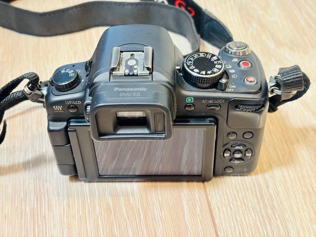 Panasonic Lumix G2 ミラーレス一眼レフ　デジタルカメラ