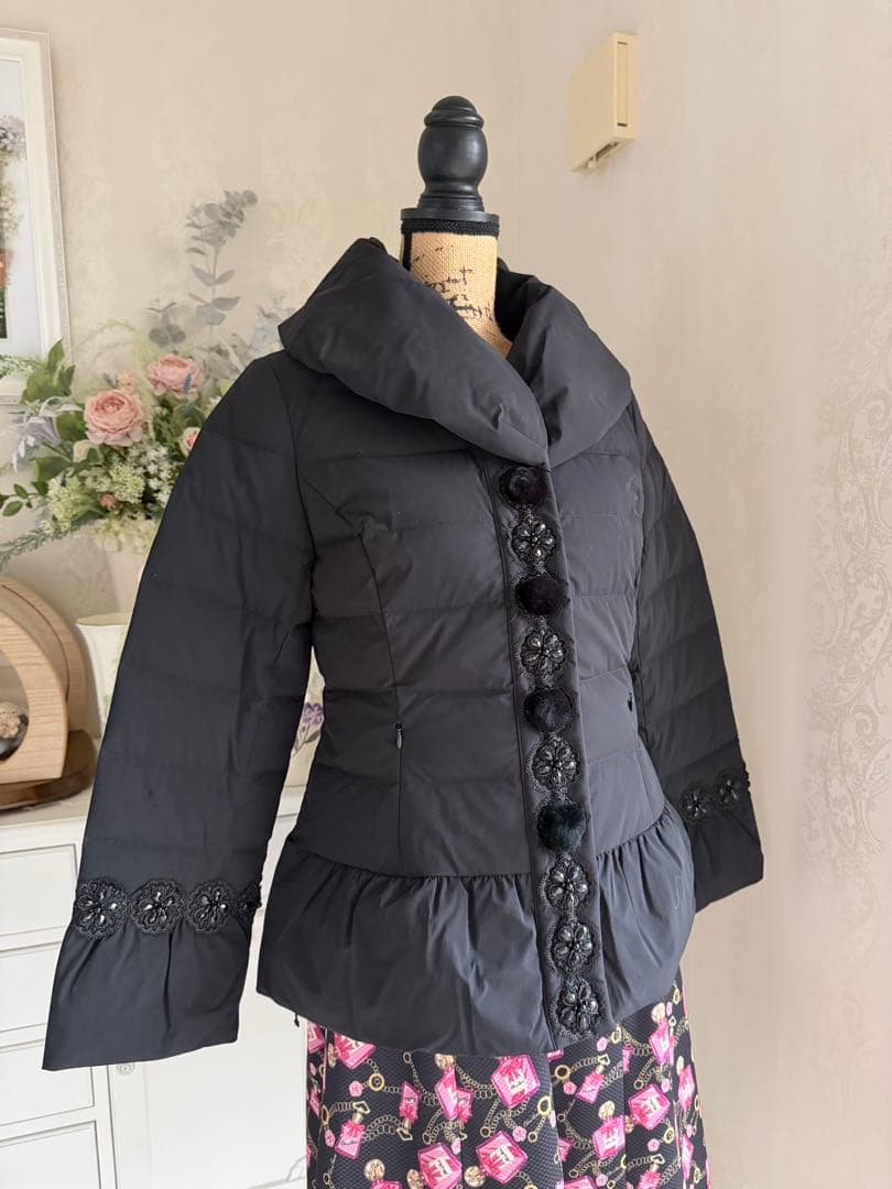 スーパービューティー☆ダウンジャケットコート☆人気４２黒☆即発送出来ます！