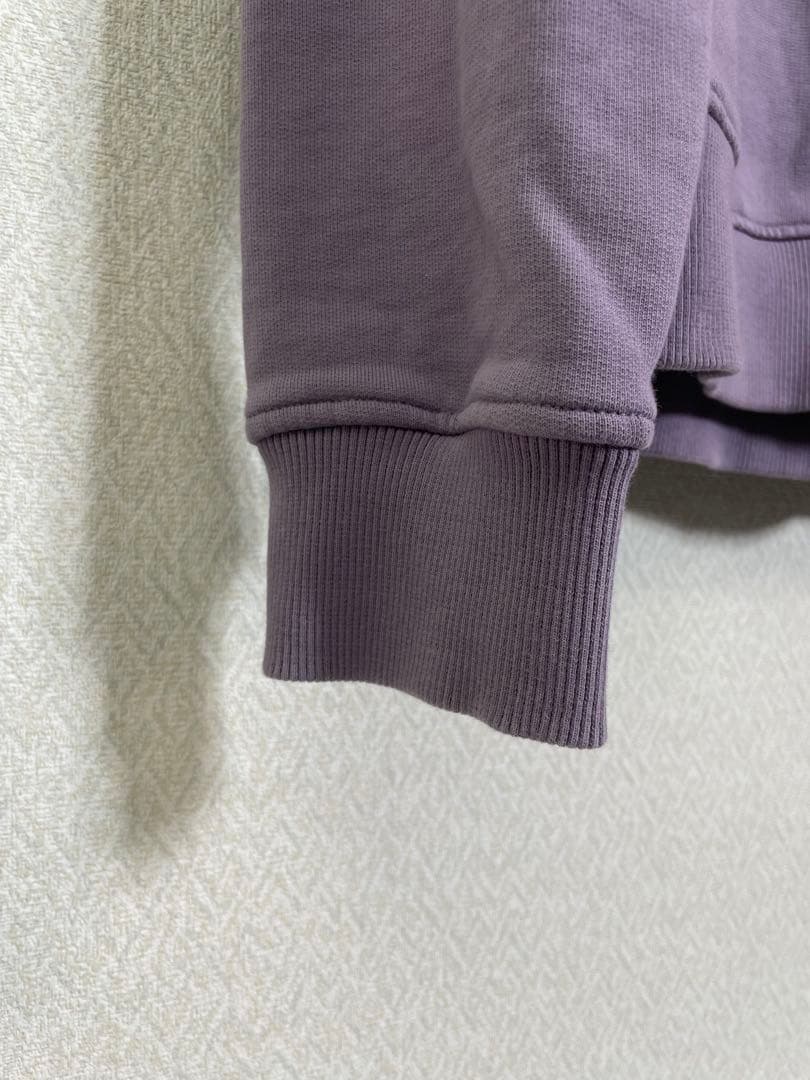 ami parisアミパリス ハートロゴ刺繍プルオーバースエットパープルサイズL