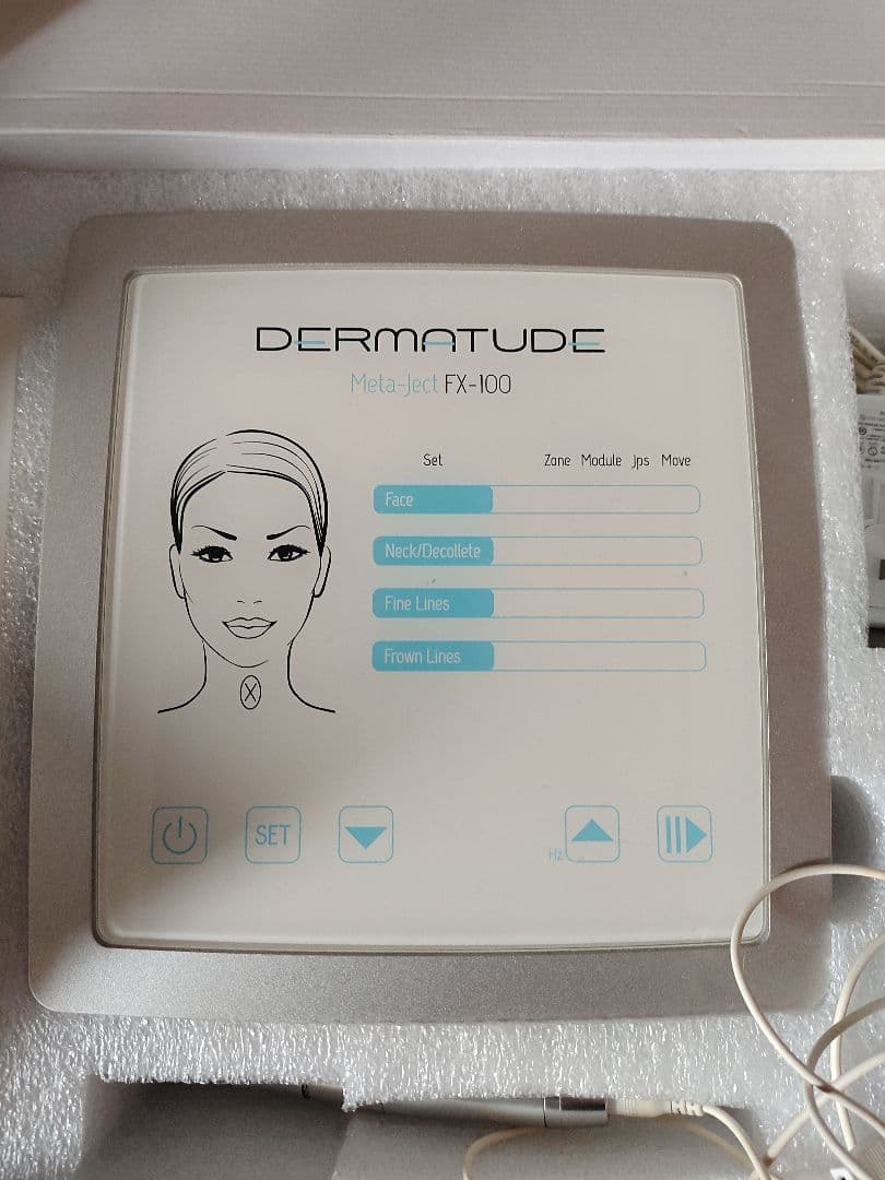 メタジェクト　美顔器のみ